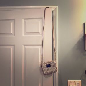 Michael kors small purse